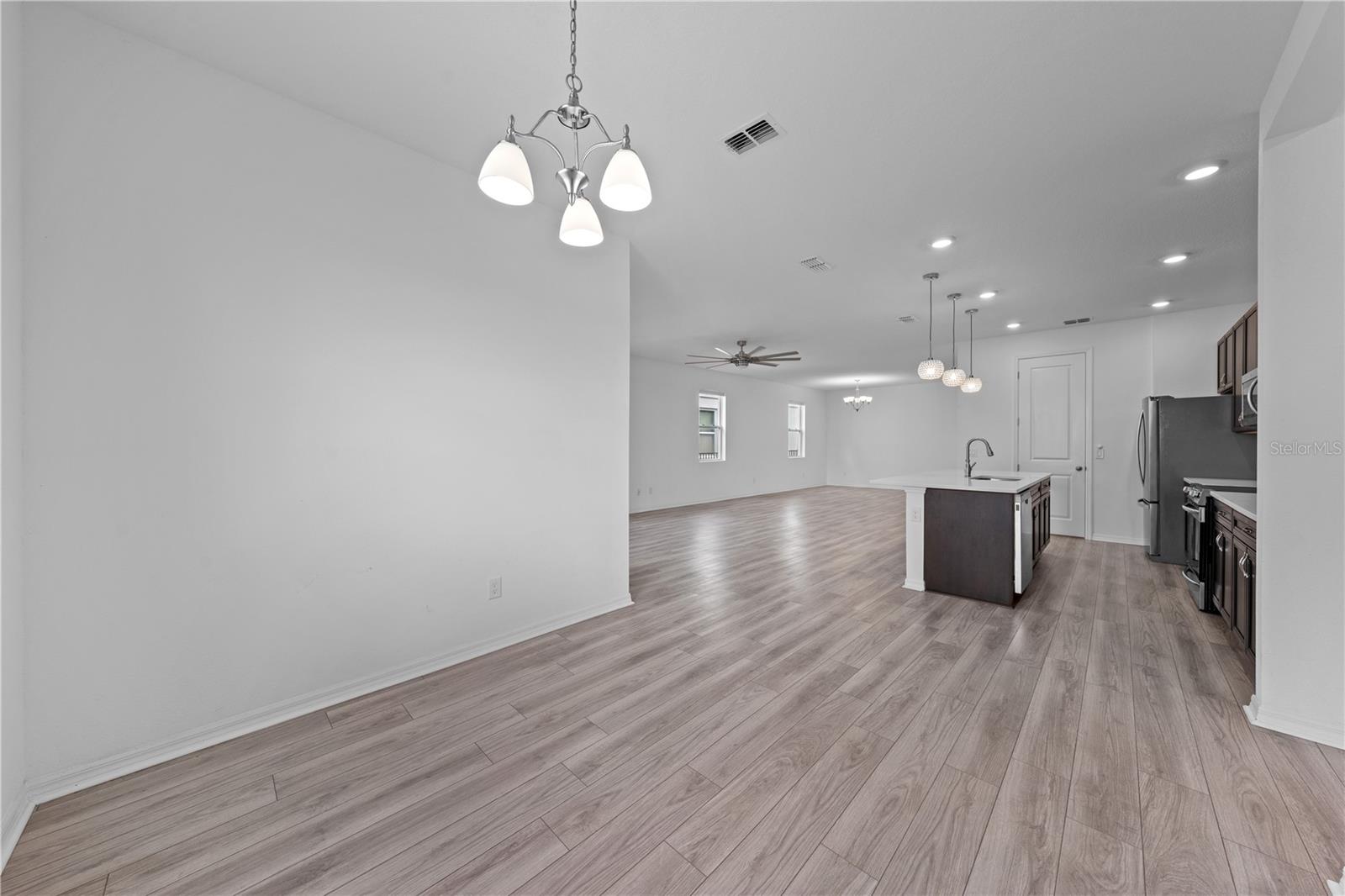 Image 18 of 55 For 920 Livestock Loop