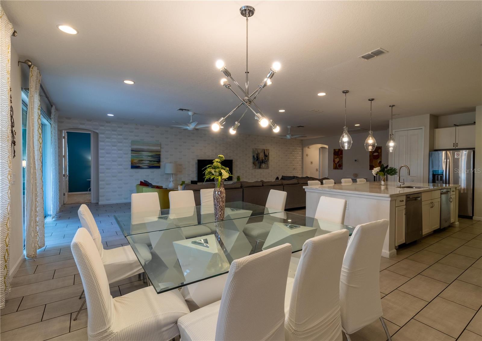 Image 30 of 86 For 3801 Sonoma Boulevard