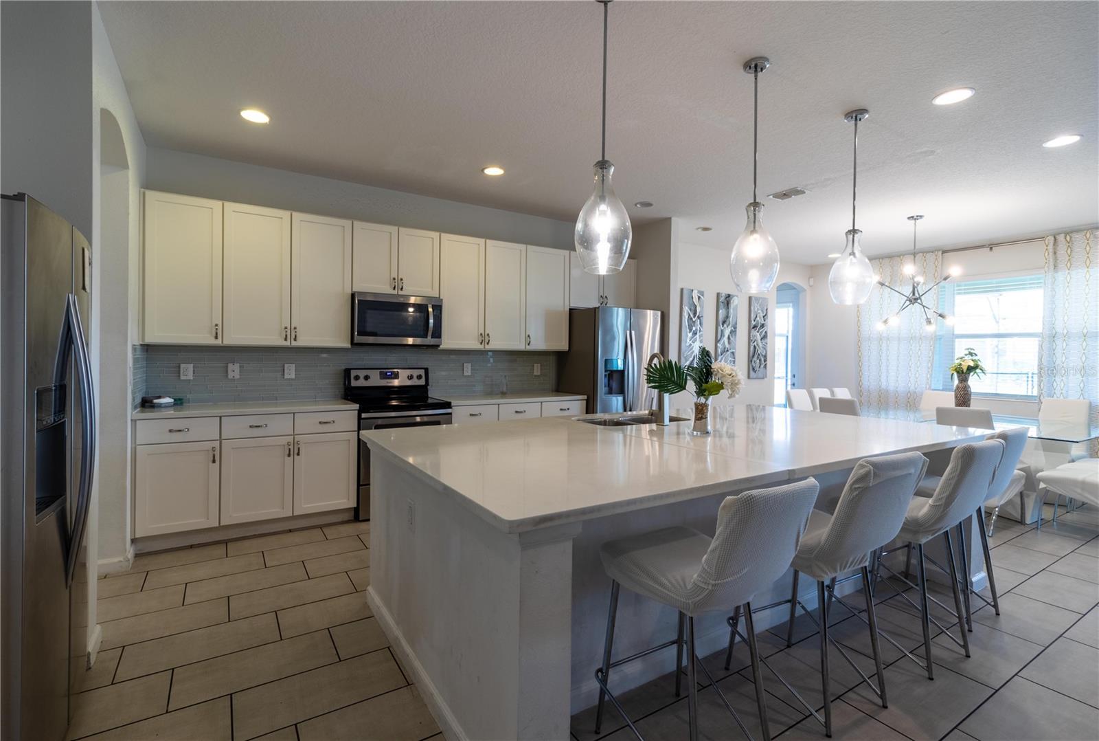 Image 37 of 86 For 3801 Sonoma Boulevard