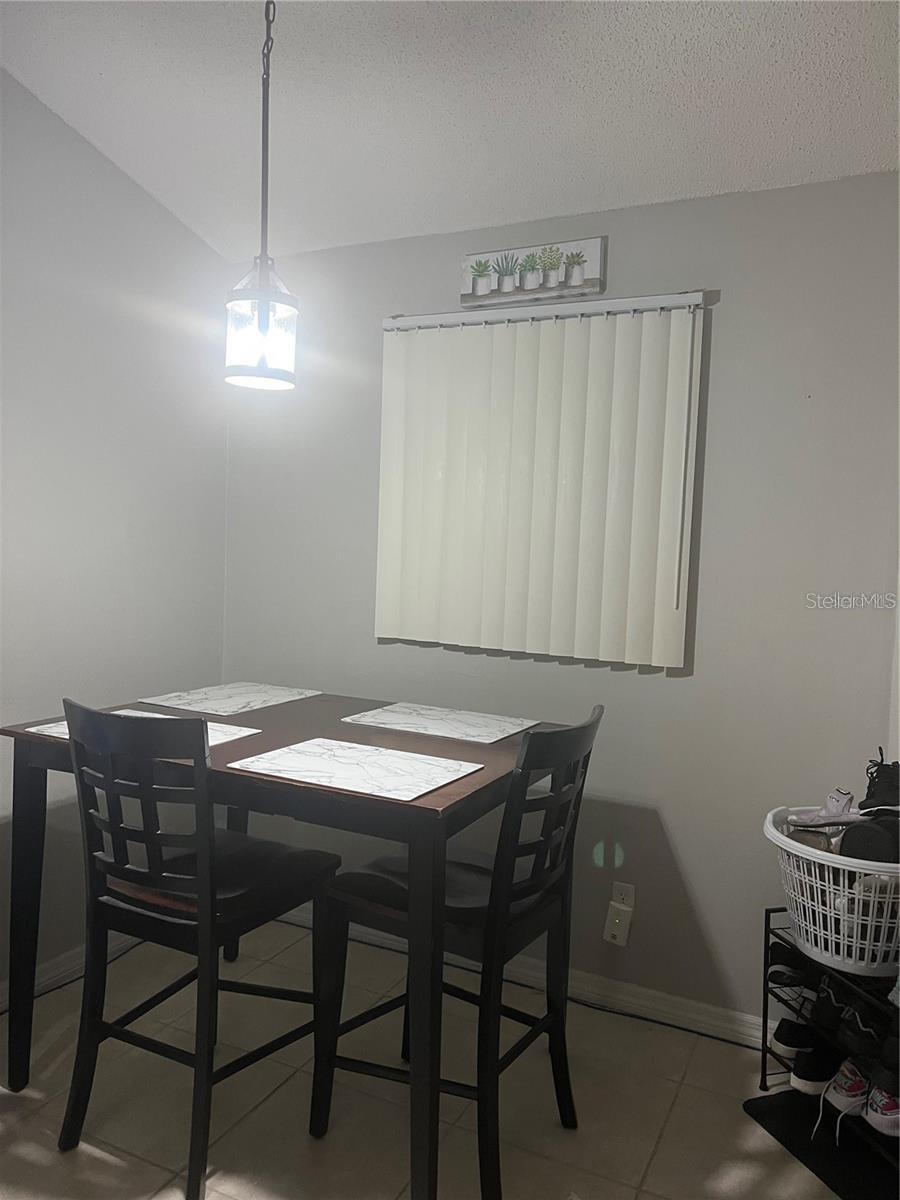 Image 13 of 22 For 2528 Woodgate Boulevard 201