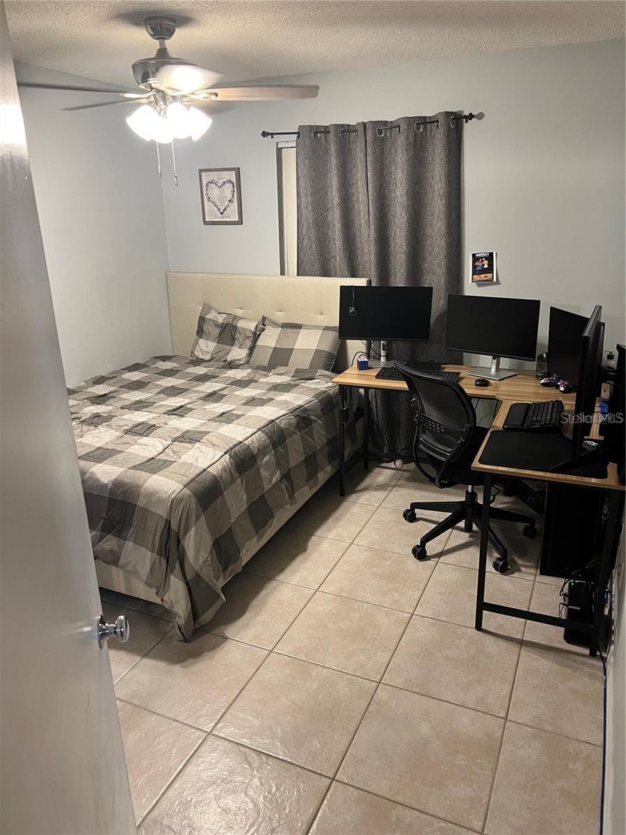 Image 17 of 22 For 2528 Woodgate Boulevard 201