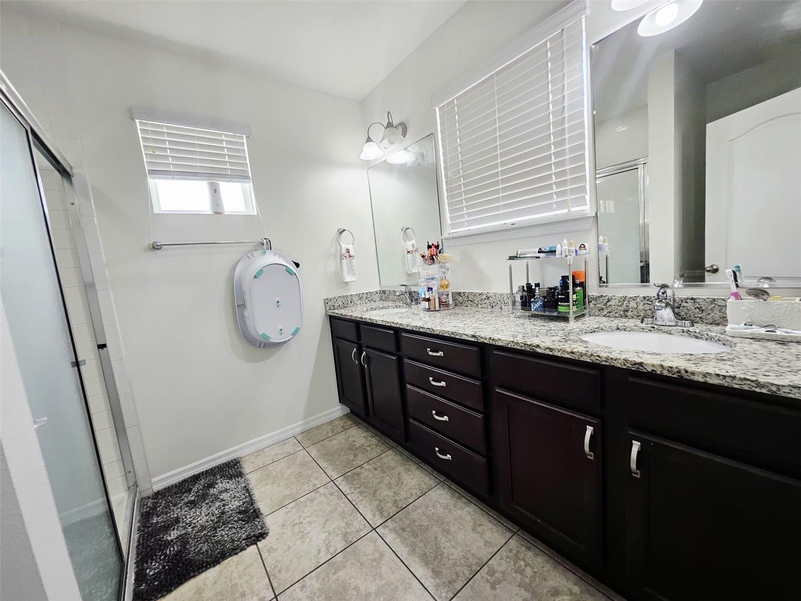 Image 14 of 43 For 3102 Camino Real Dr N