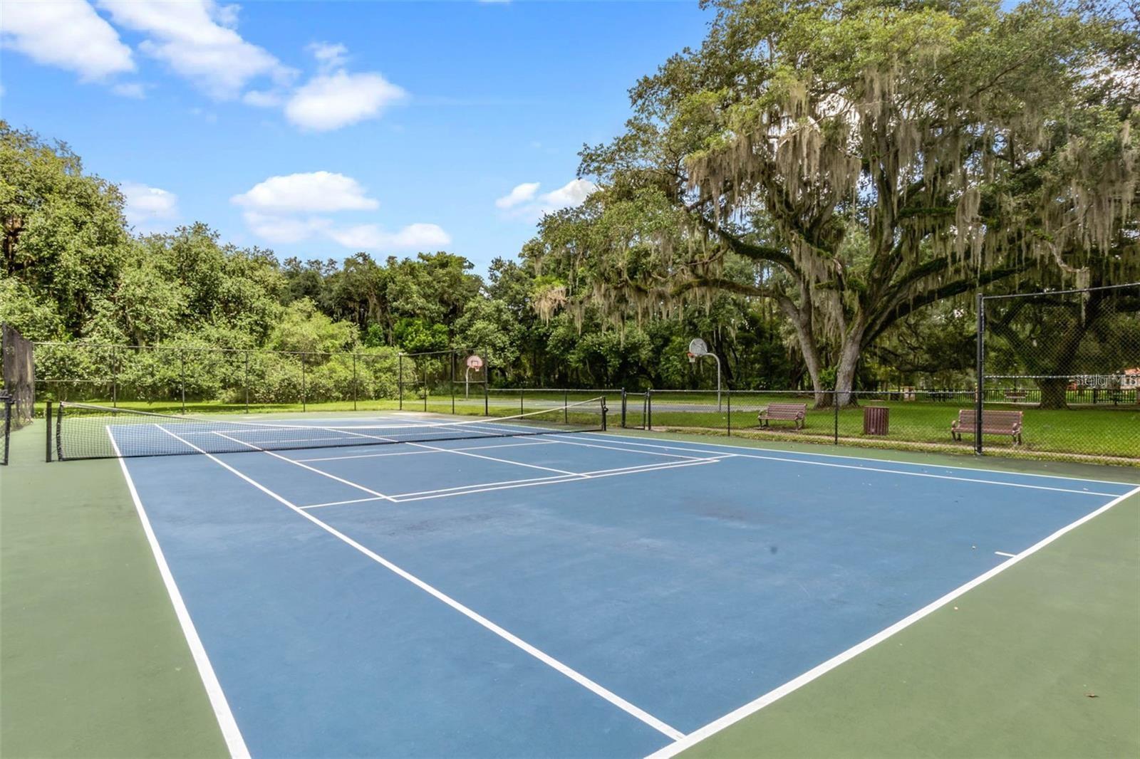 Image 32 of 43 For 3102 Camino Real Dr N