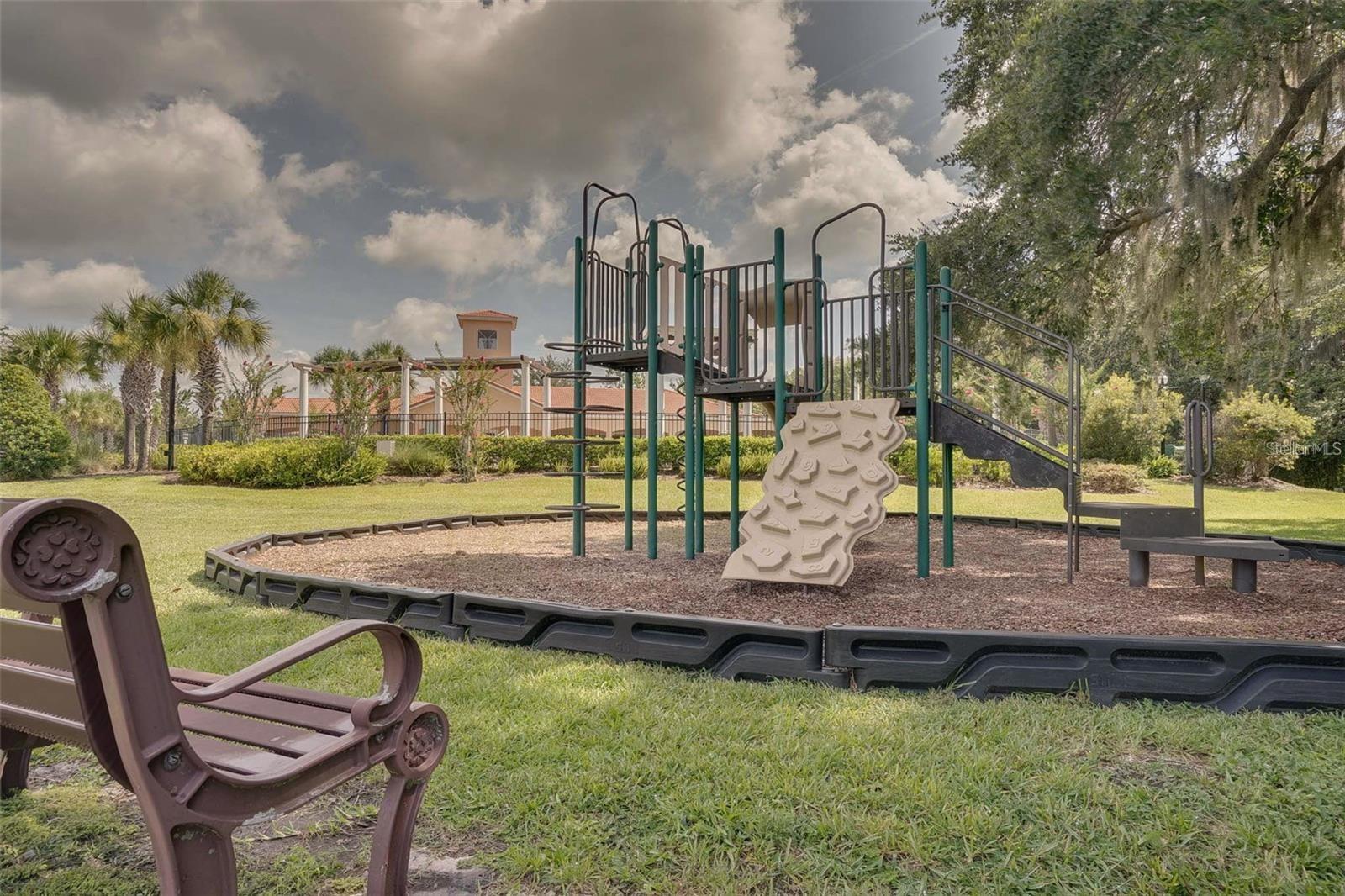 Image 33 of 43 For 3102 Camino Real Dr N