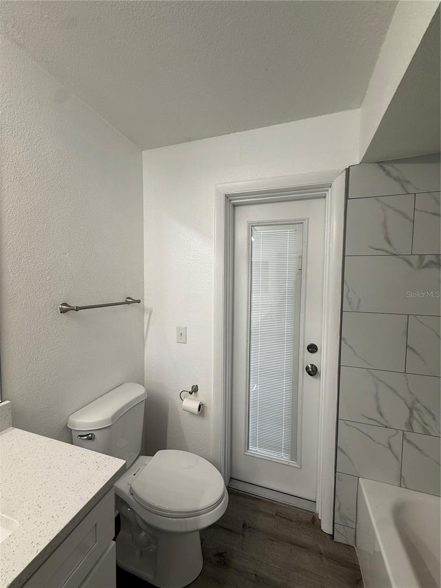 Image 22 of 31 For 1809 Paradise Drive