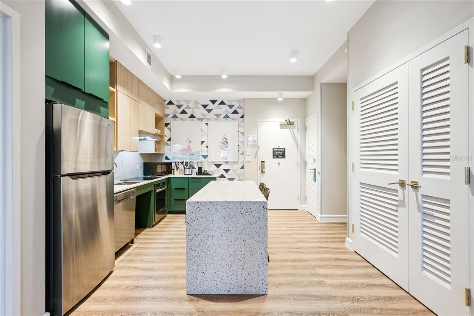 Image 10 of 45 For 3151 Sunset Walk Drive 1209