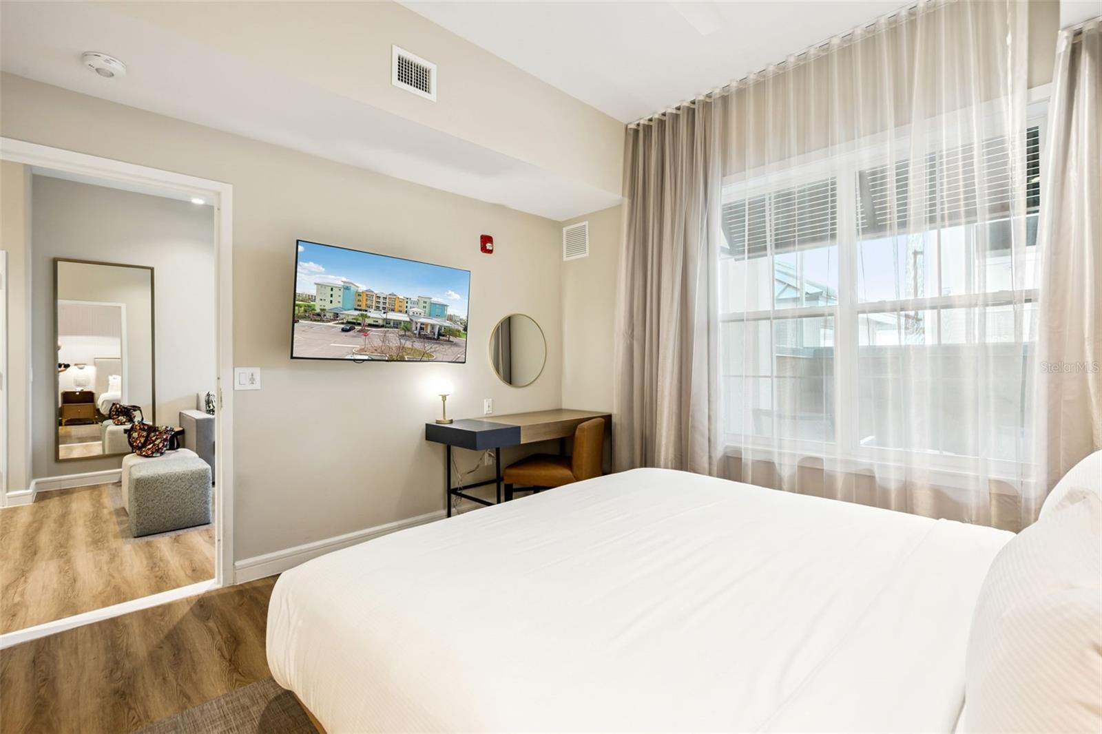 Image 18 of 45 For 3151 Sunset Walk Drive 1209