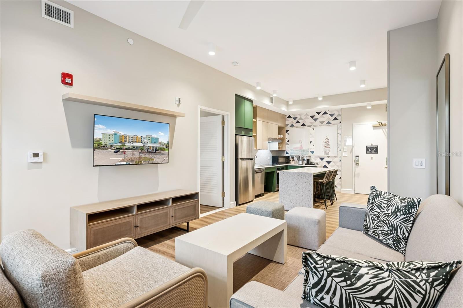 Image 4 of 45 For 3151 Sunset Walk Drive 1209