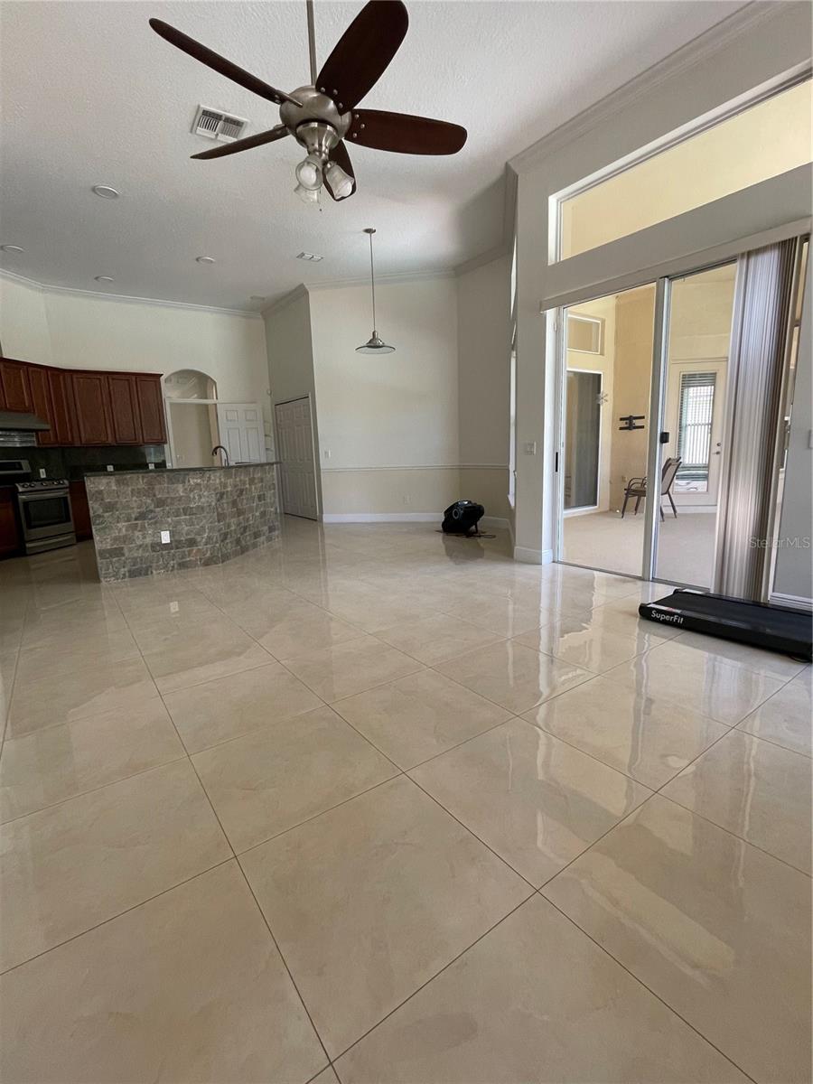 Image 4 of 15 For 14125 Islamorada Drive