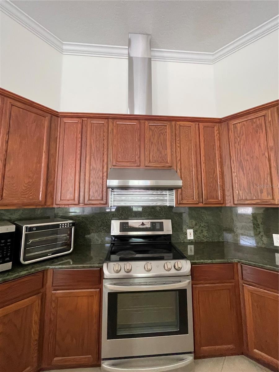 Image 7 of 15 For 14125 Islamorada Drive