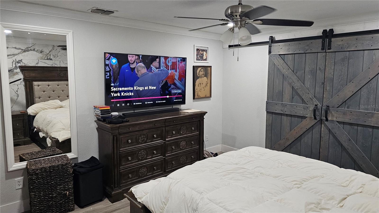 Image 21 of 47 For 10633 Windsor Place