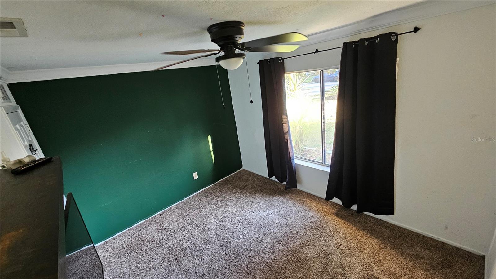 Image 37 of 47 For 10633 Windsor Place