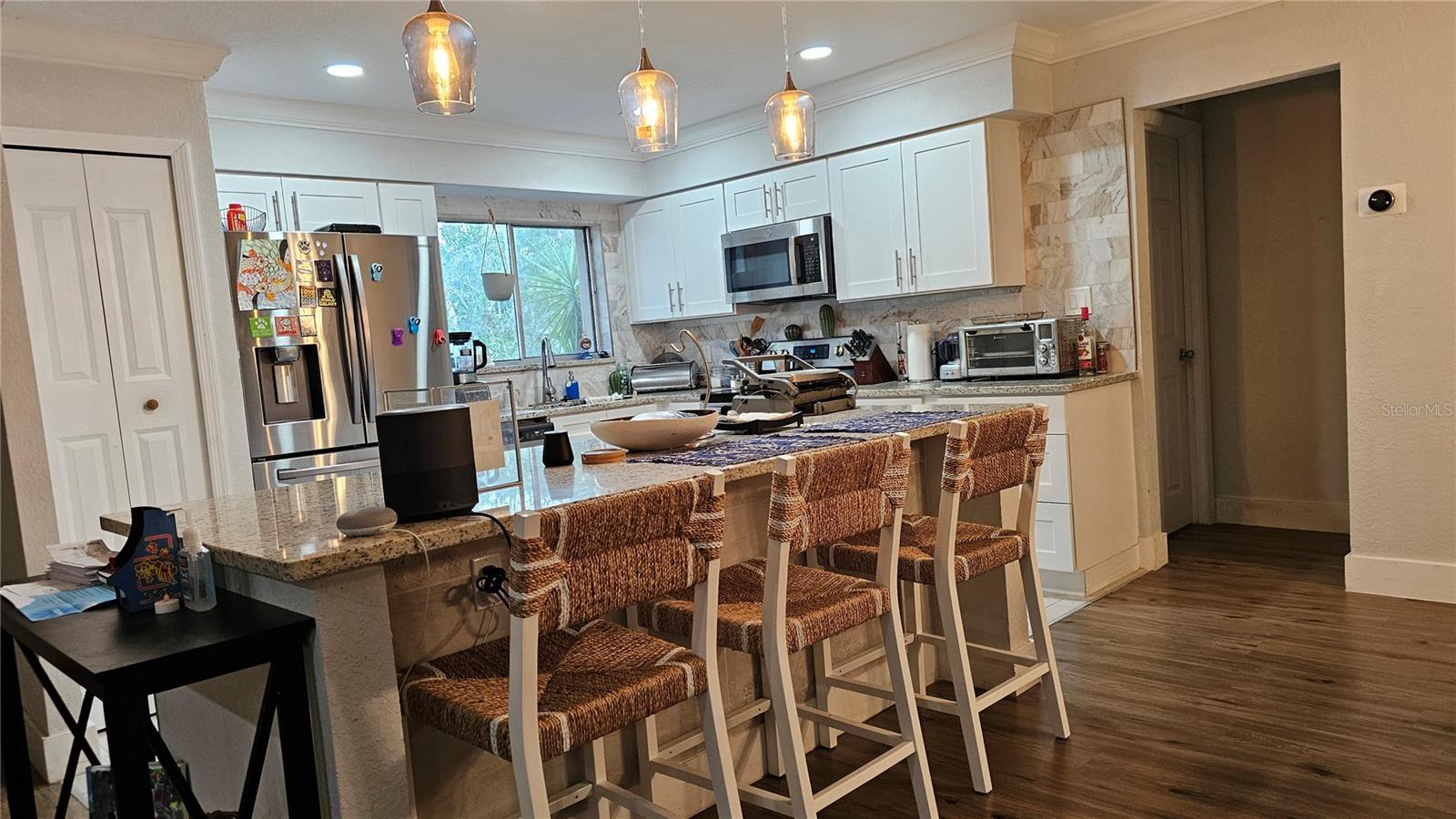 Image 7 of 47 For 10633 Windsor Place