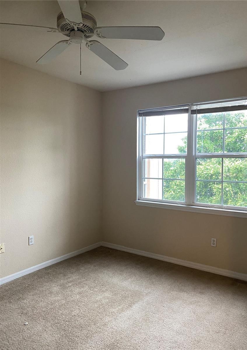 Image 8 of 18 For 3250 Corona Village Way 206