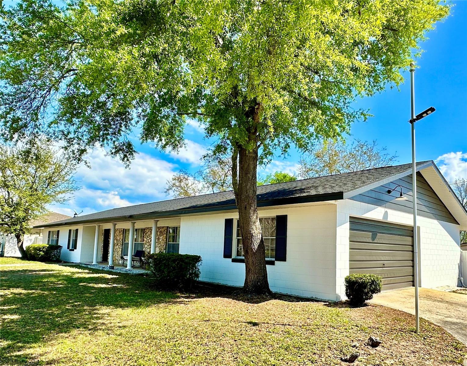 Image 2 of 19 For 628 Seminole Avenue