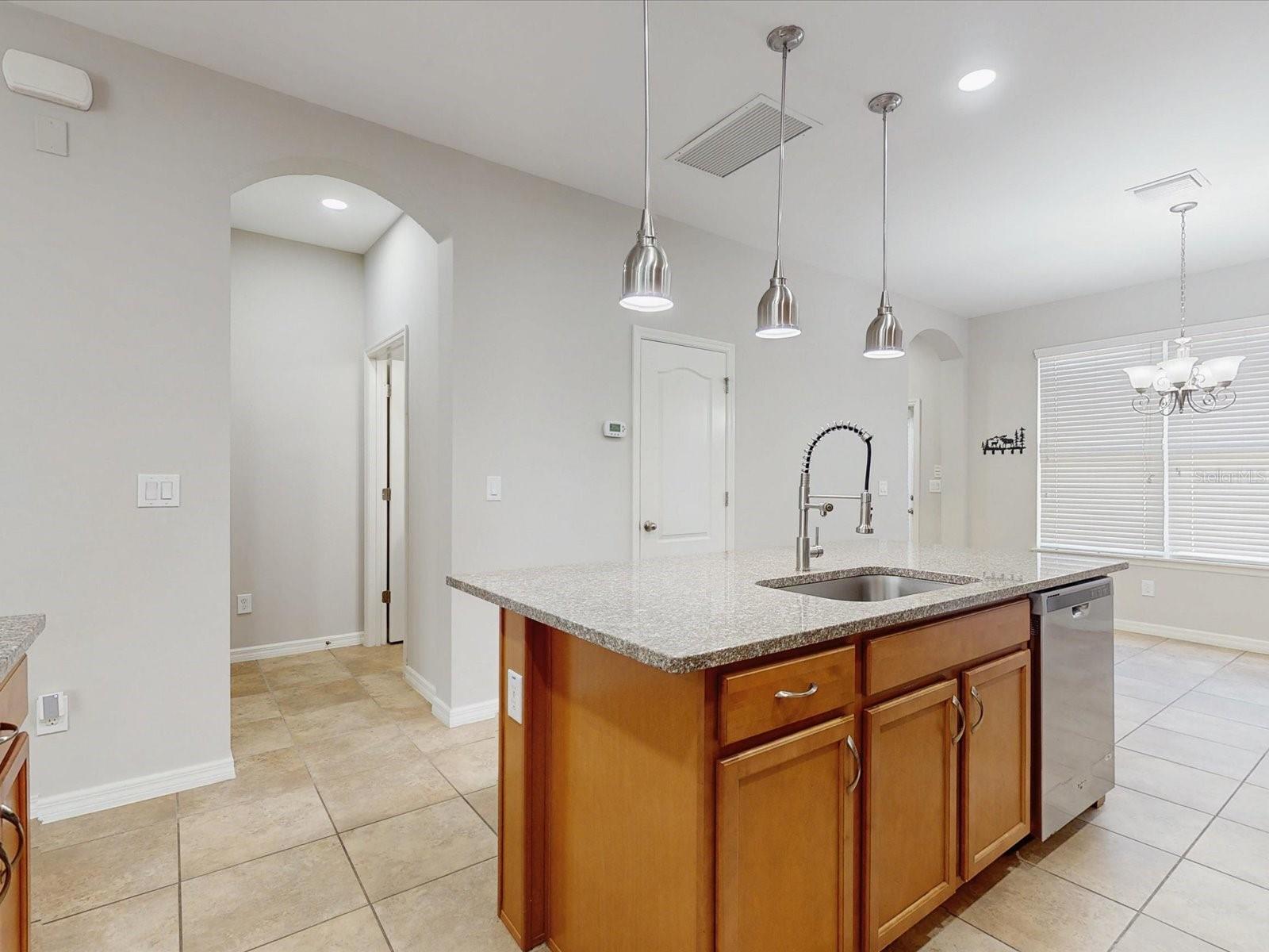 Image 11 of 32 For 7249 Shadeview Alley