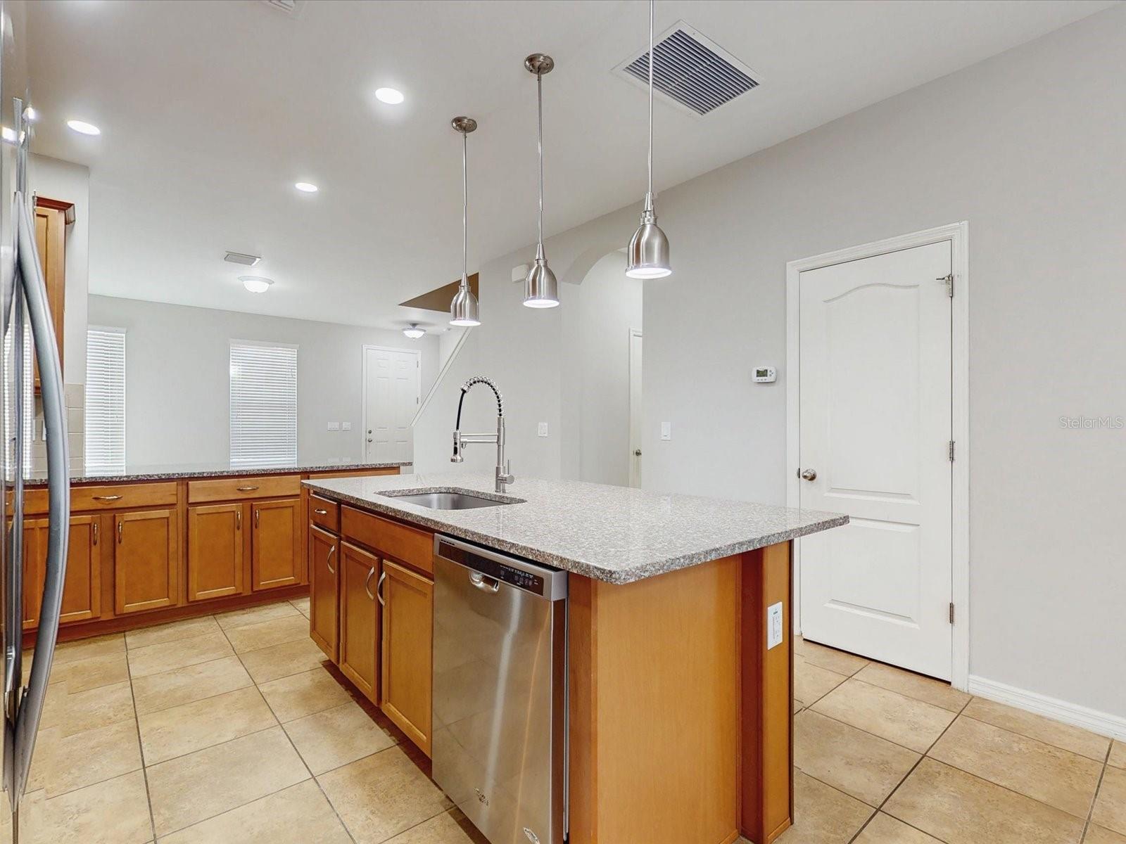 Image 12 of 32 For 7249 Shadeview Alley