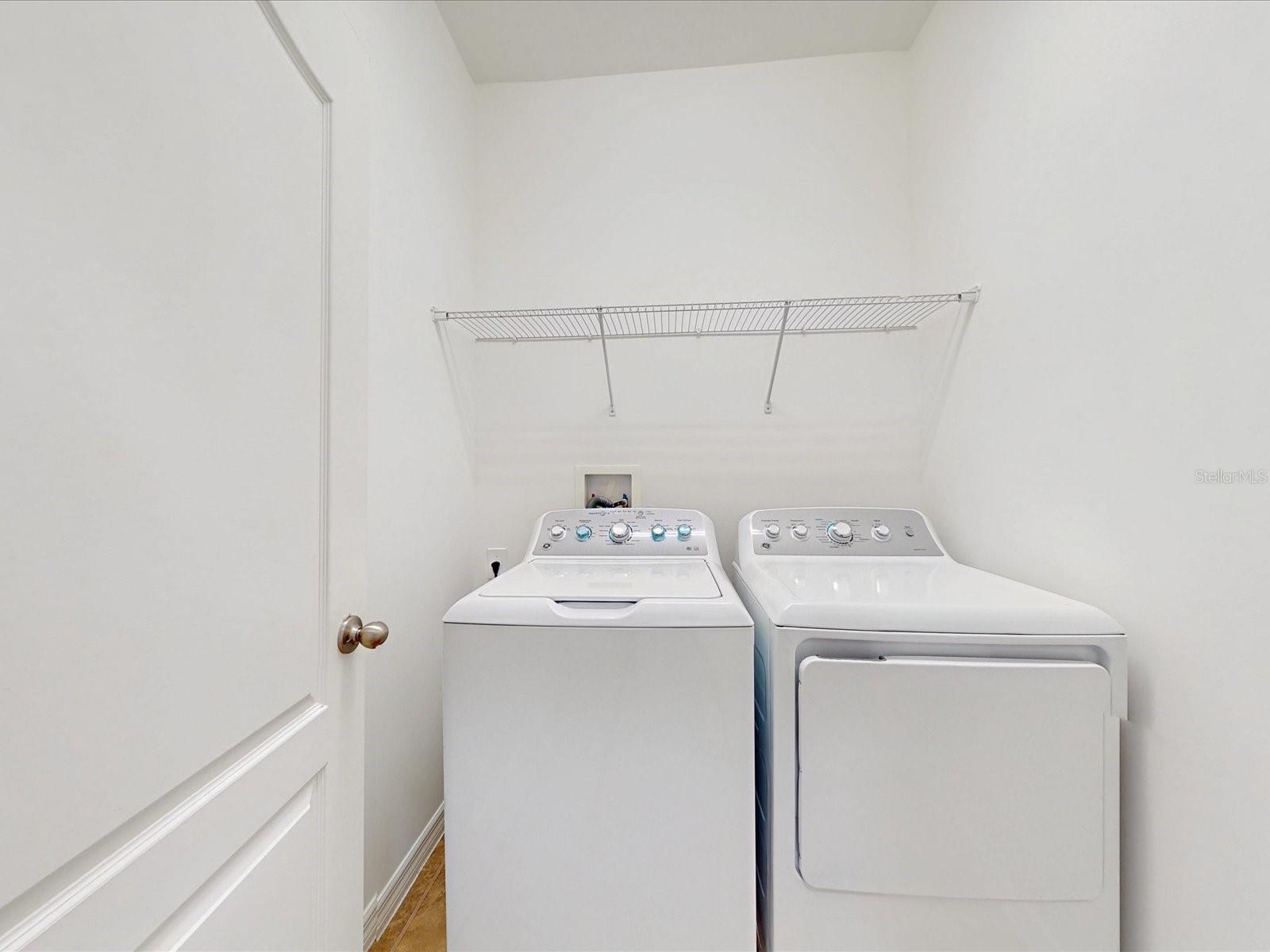 Image 16 of 32 For 7249 Shadeview Alley