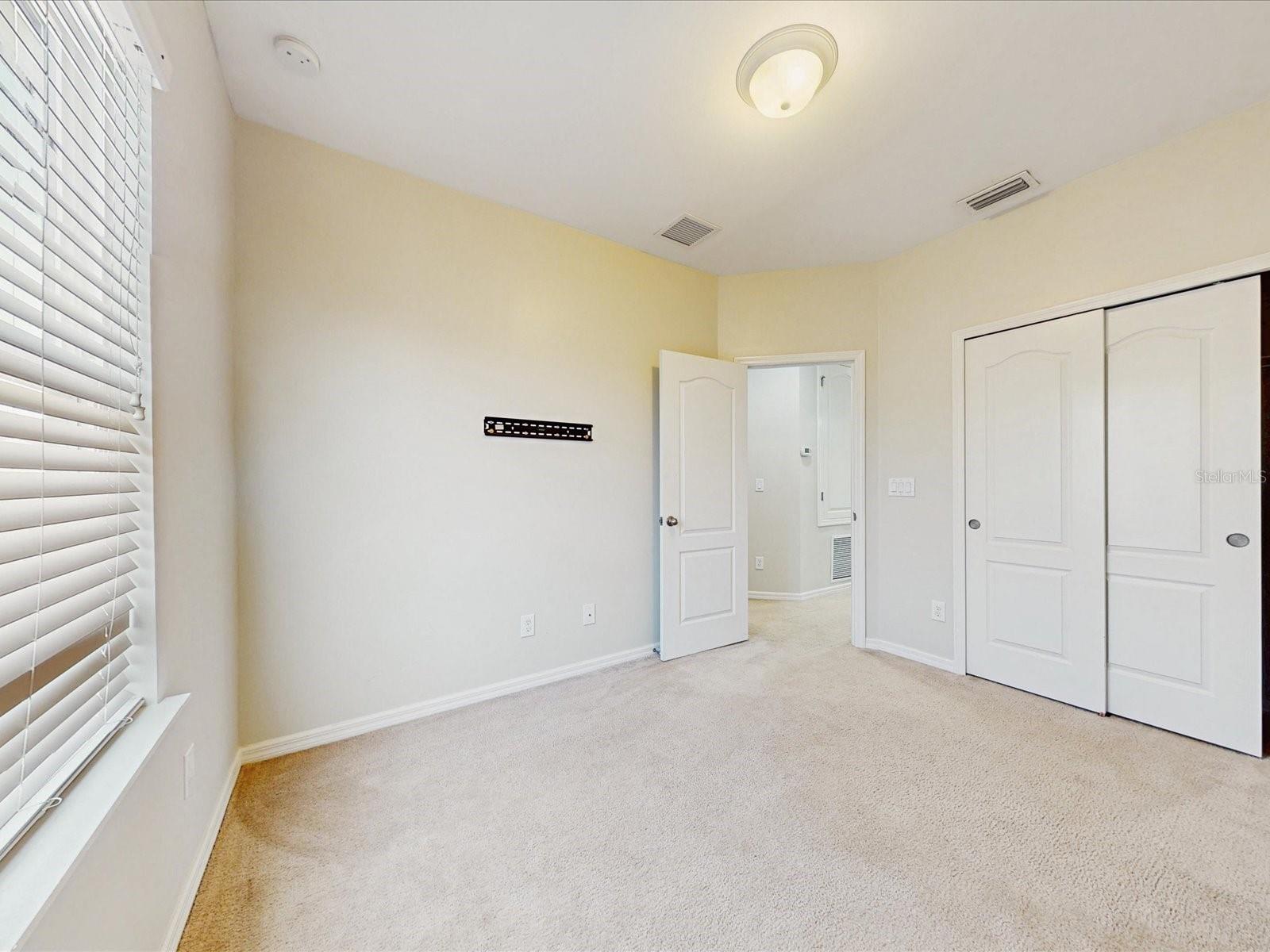 Image 26 of 32 For 7249 Shadeview Alley