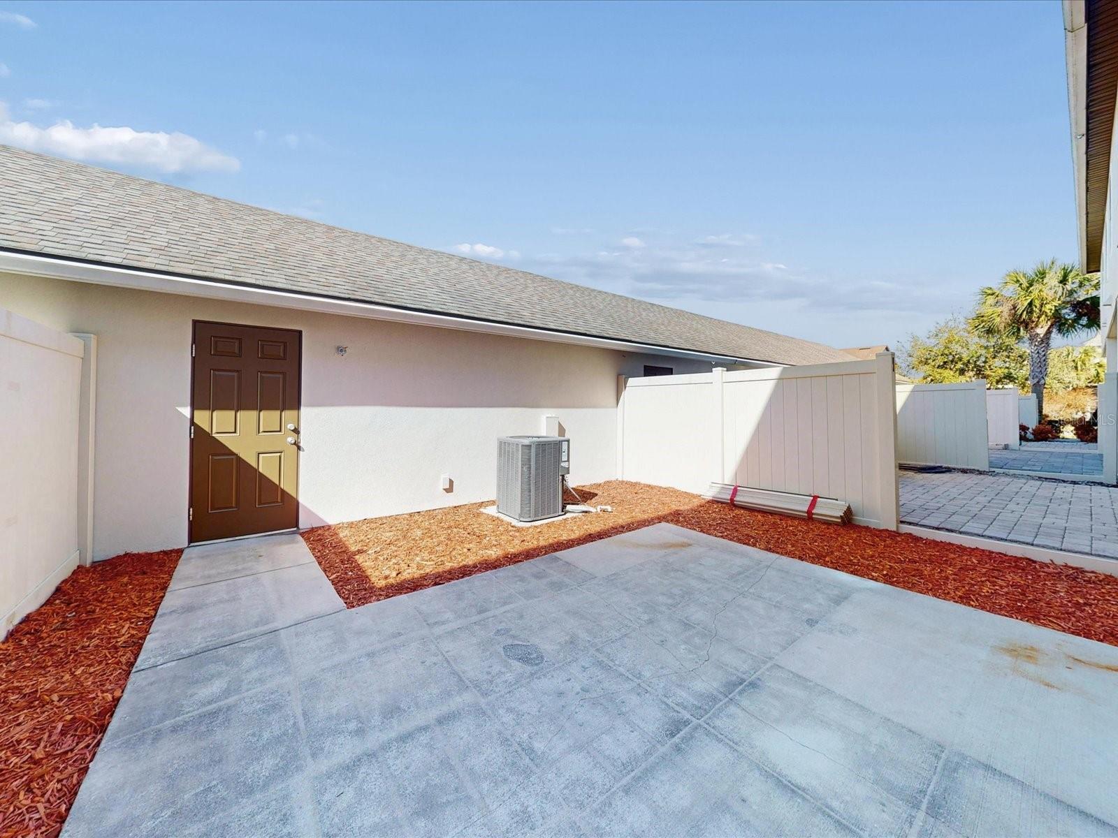 Image 29 of 32 For 7249 Shadeview Alley