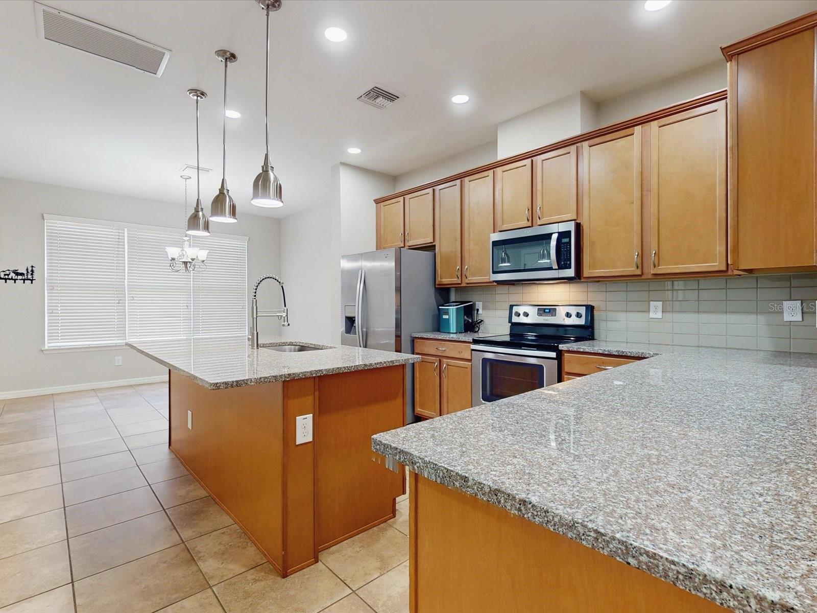 Image 9 of 32 For 7249 Shadeview Alley