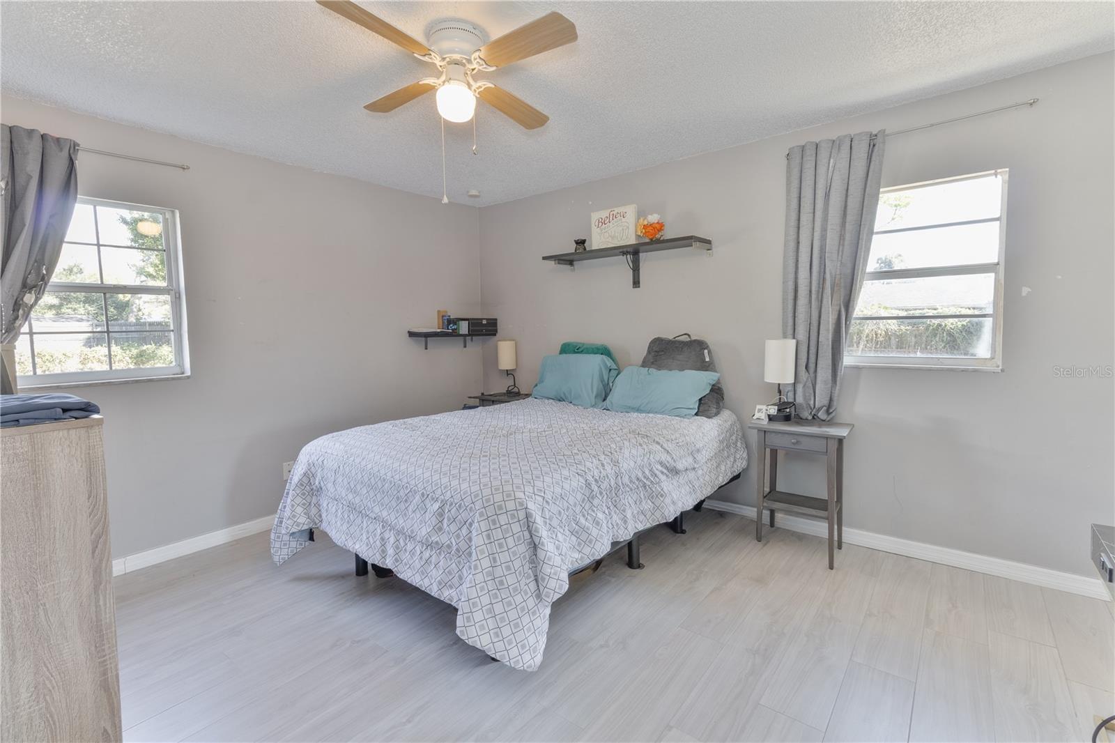 Image 13 of 18 For 3112 Oranole Road