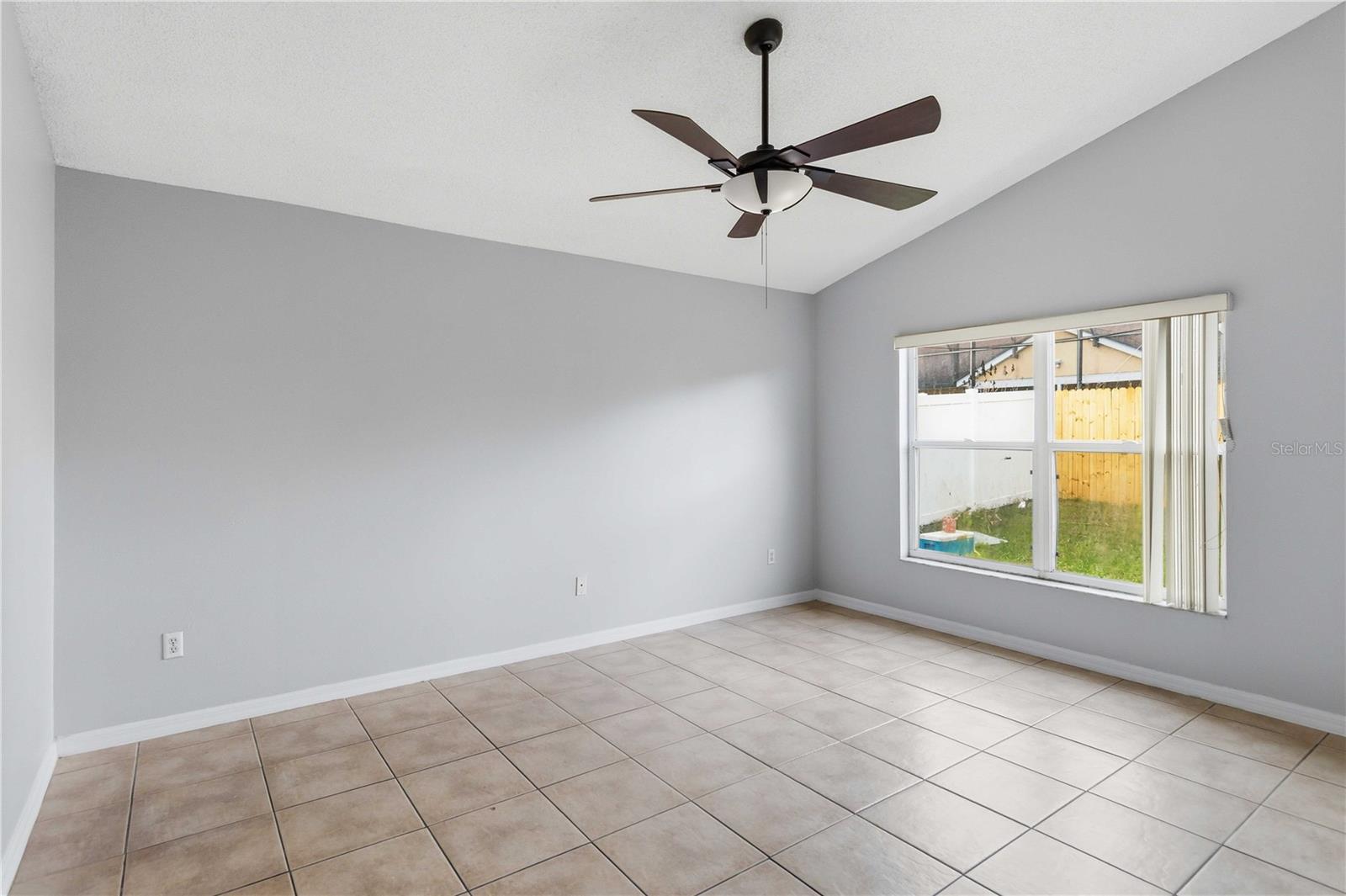 Image 16 of 30 For 11913 Hatcher Circle