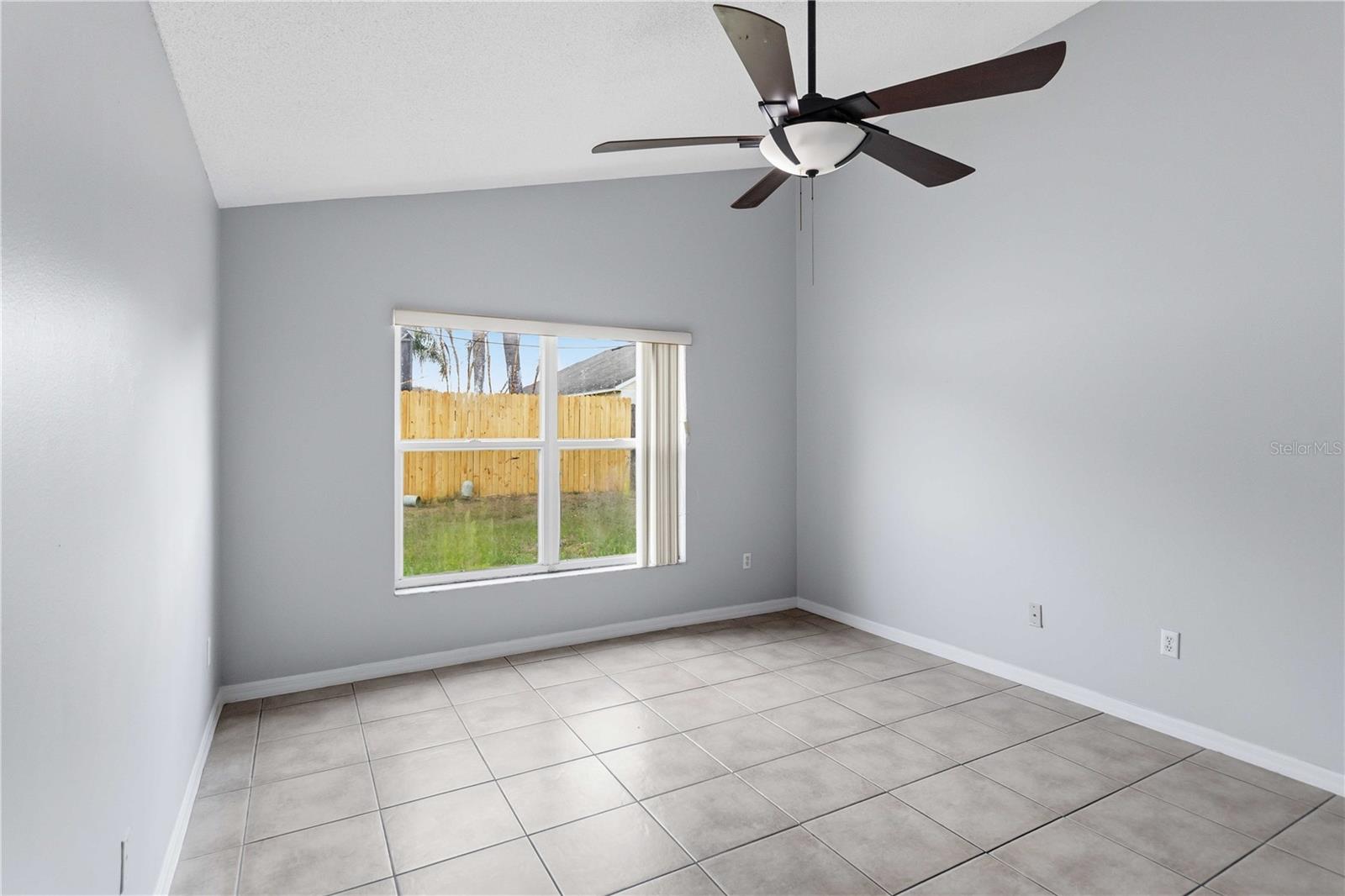 Image 17 of 30 For 11913 Hatcher Circle