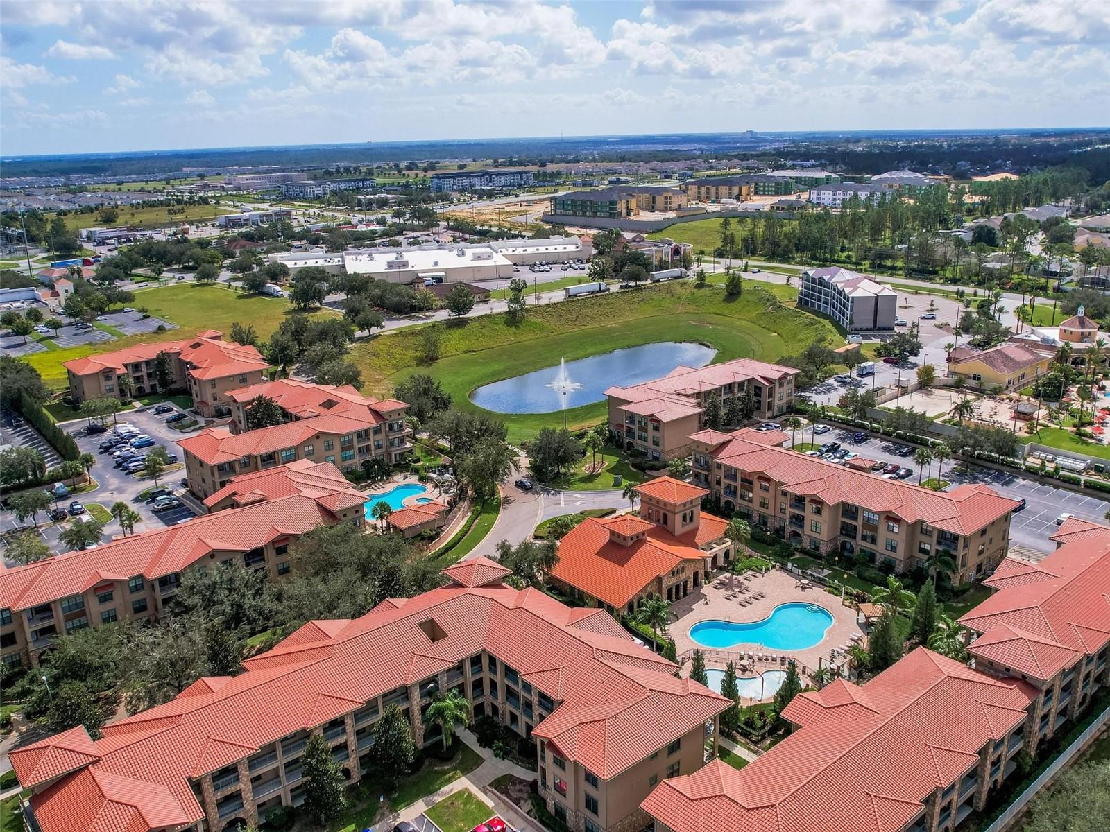 Image 35 of 43 For 904 Charo Parkway 514