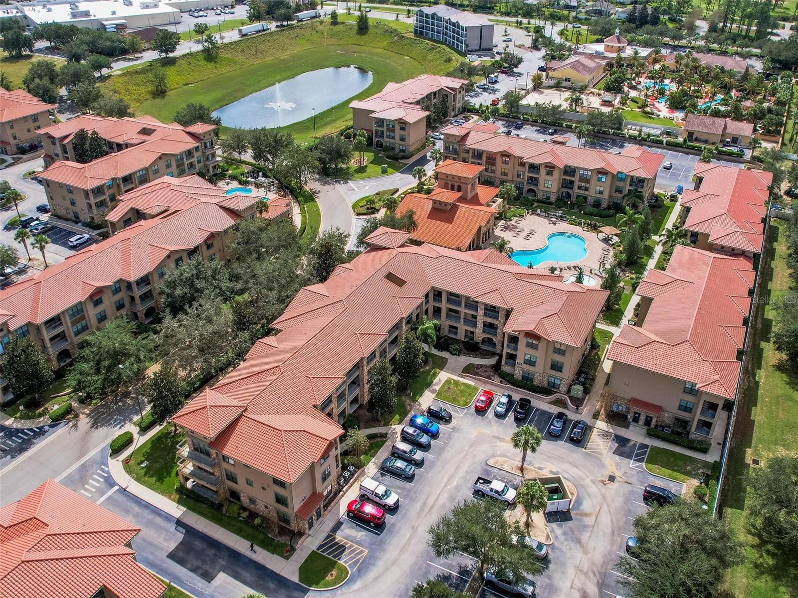 Image 36 of 43 For 904 Charo Parkway 514