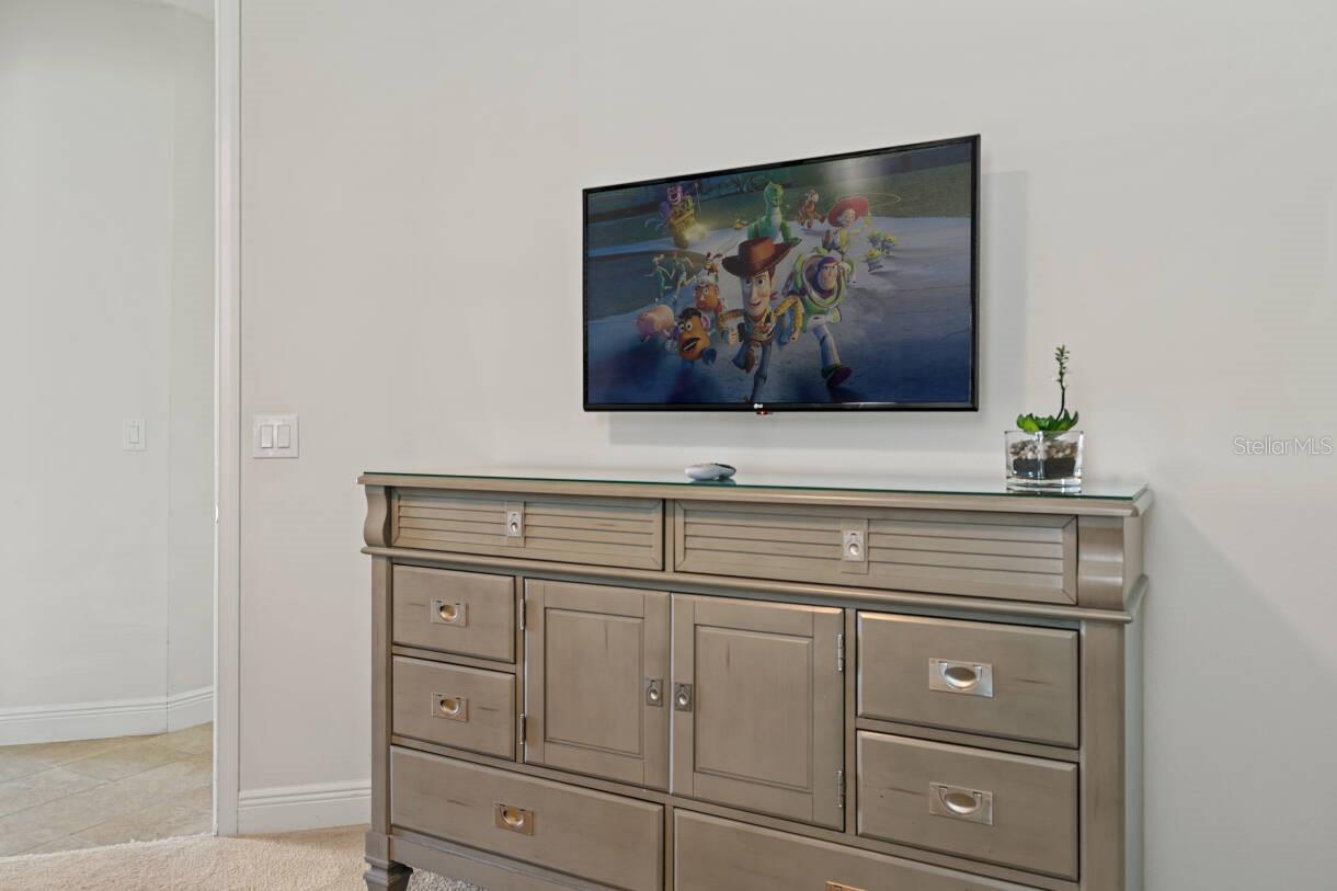 Image 19 of 61 For 451 Burma Street