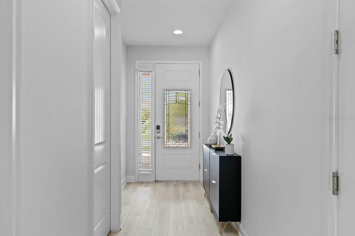 Image 2 of 61 For 451 Burma Street