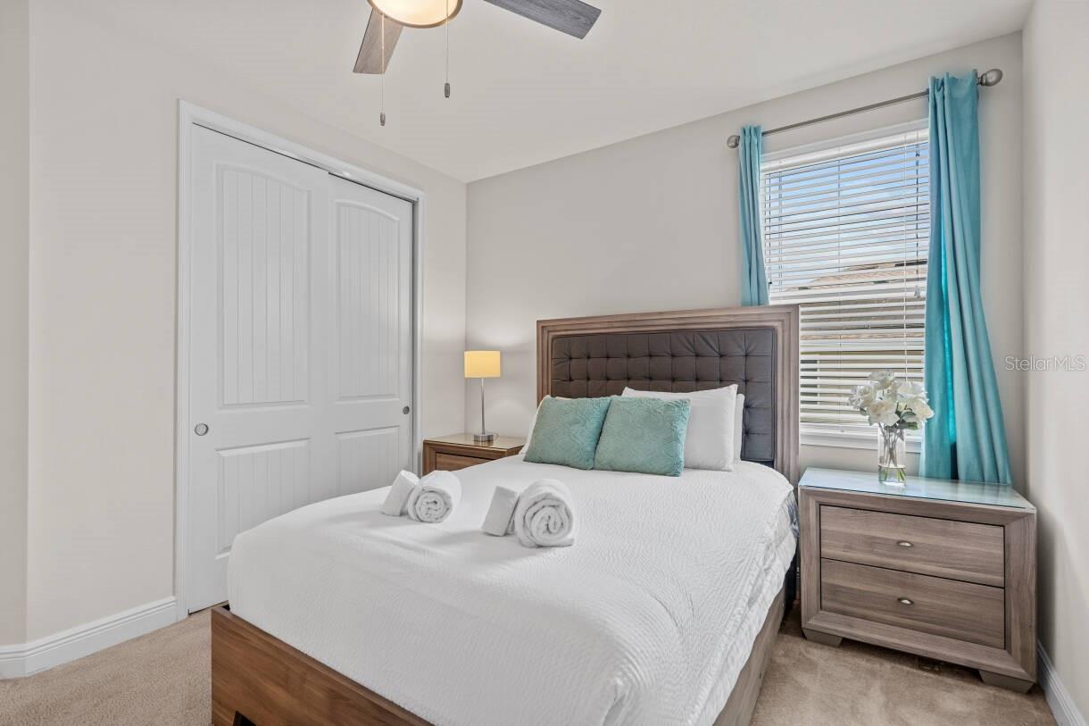 Image 23 of 61 For 451 Burma Street