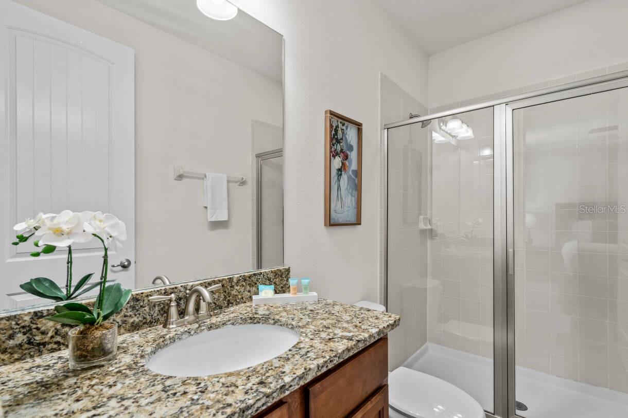 Image 38 of 61 For 451 Burma Street