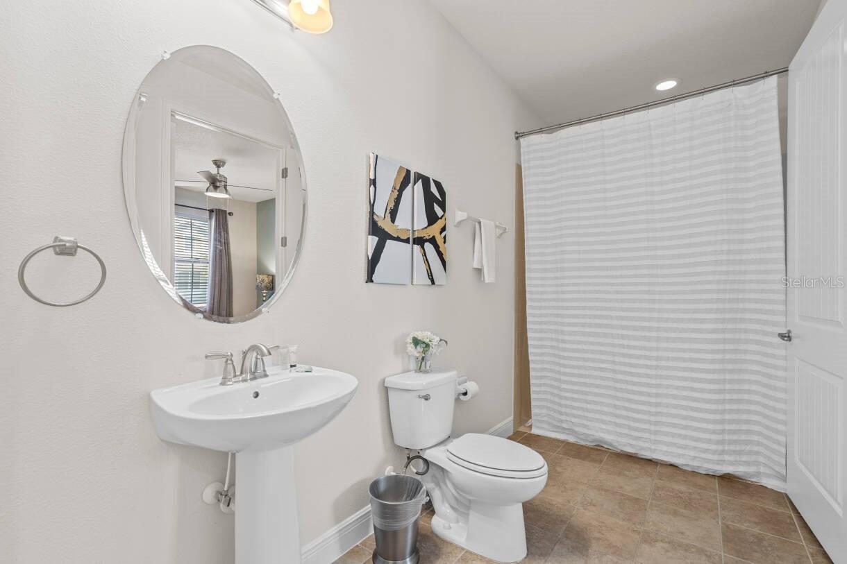 Image 41 of 61 For 451 Burma Street