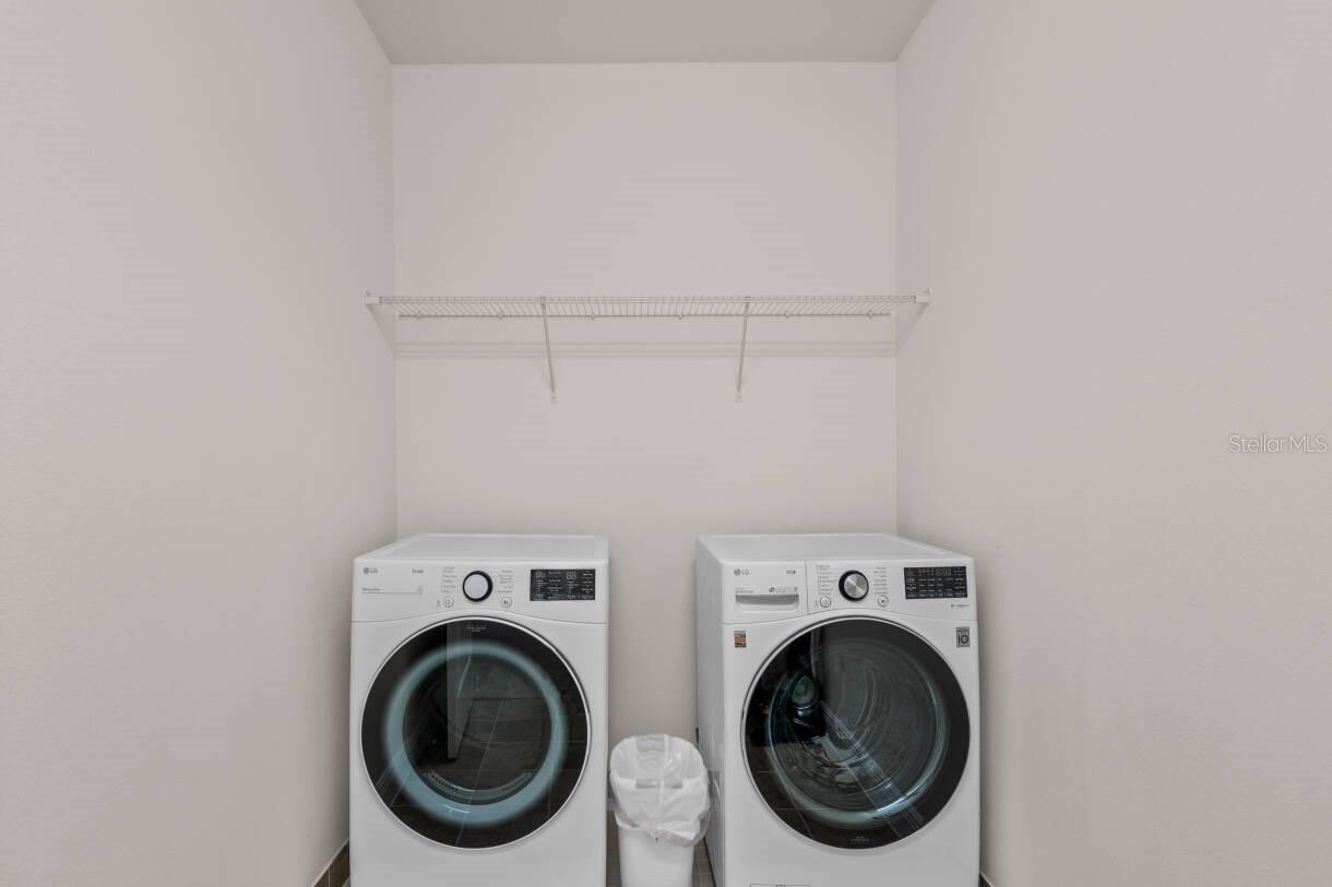 Image 44 of 61 For 451 Burma Street