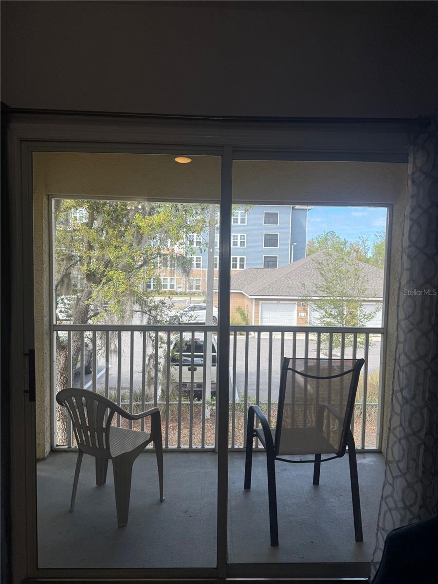 Image 21 of 34 For 2774 Club Cortile Cir  B