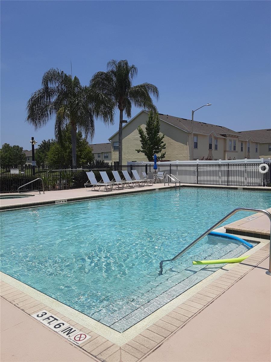 Image 24 of 34 For 2774 Club Cortile Cir  B