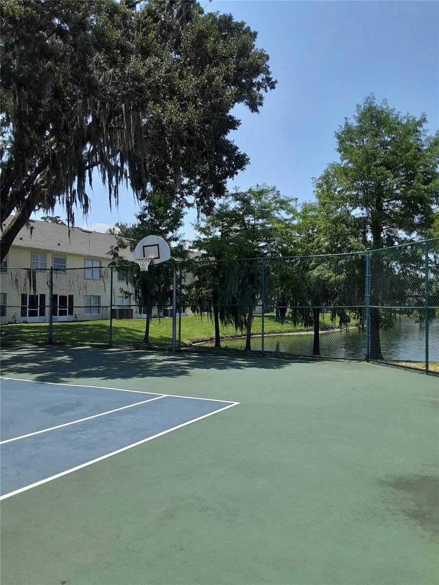 Image 28 of 34 For 2774 Club Cortile Cir  B