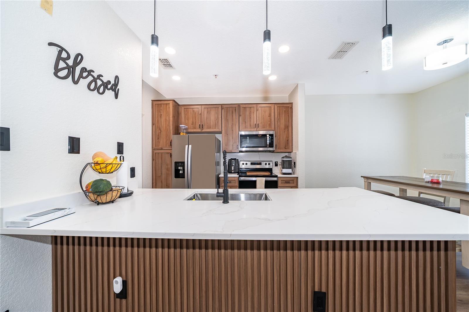 Image 11 of 32 For 2334 Grand Central Parkway 16