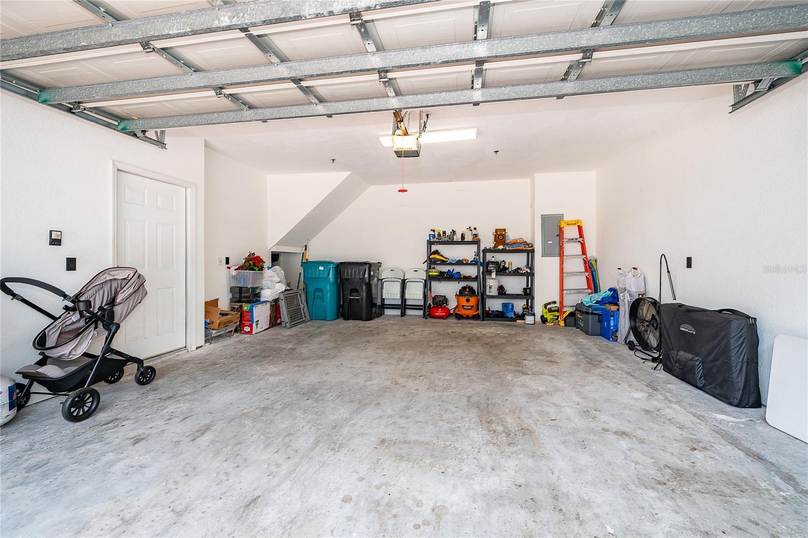 Image 23 of 32 For 2334 Grand Central Parkway 16