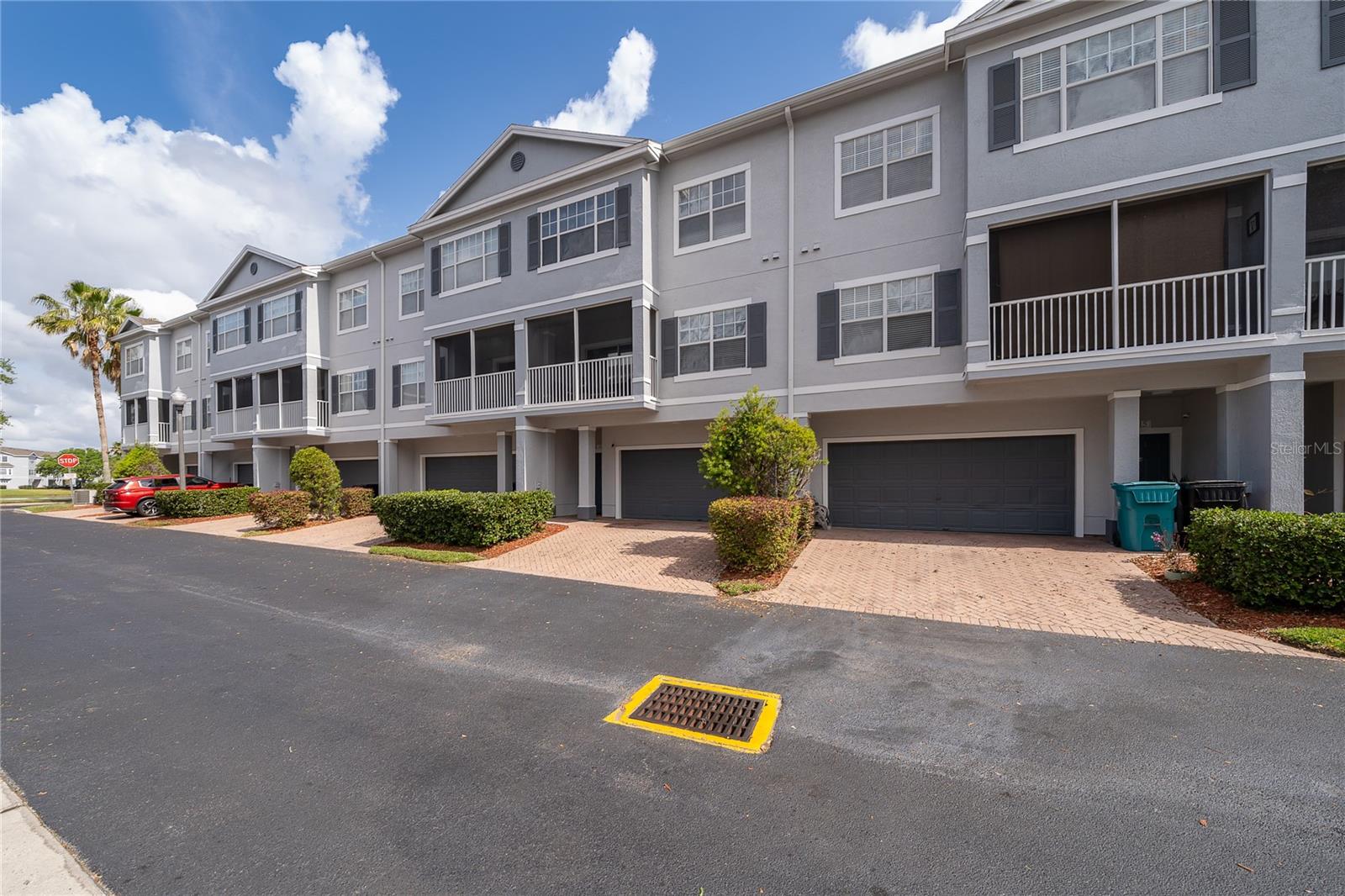 Image 3 of 32 For 2334 Grand Central Parkway 16