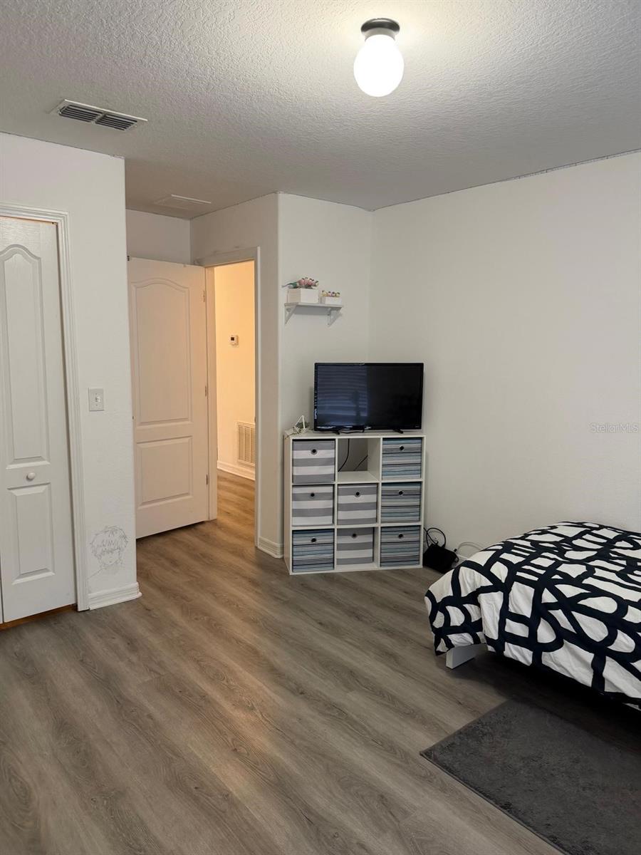 Image 41 of 57 For 5413 New Independence Parkway