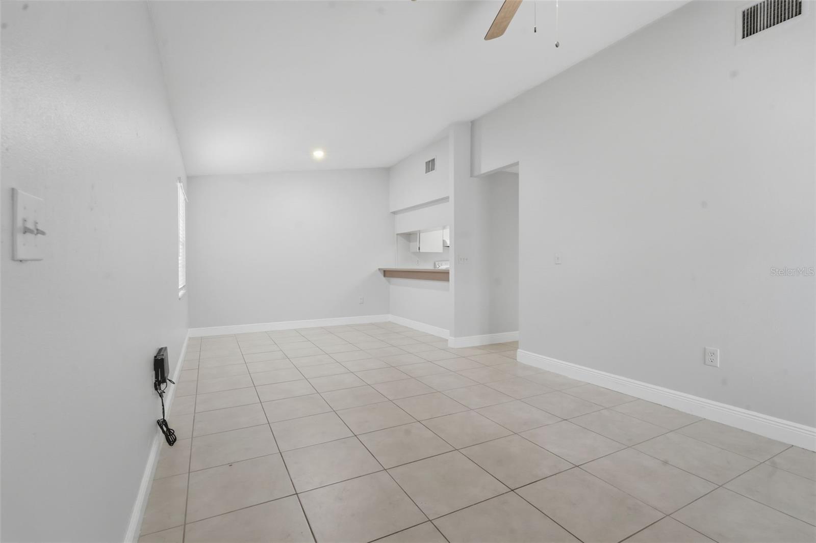 Image 20 of 41 For 1912-1918 Crystal Grove Drive