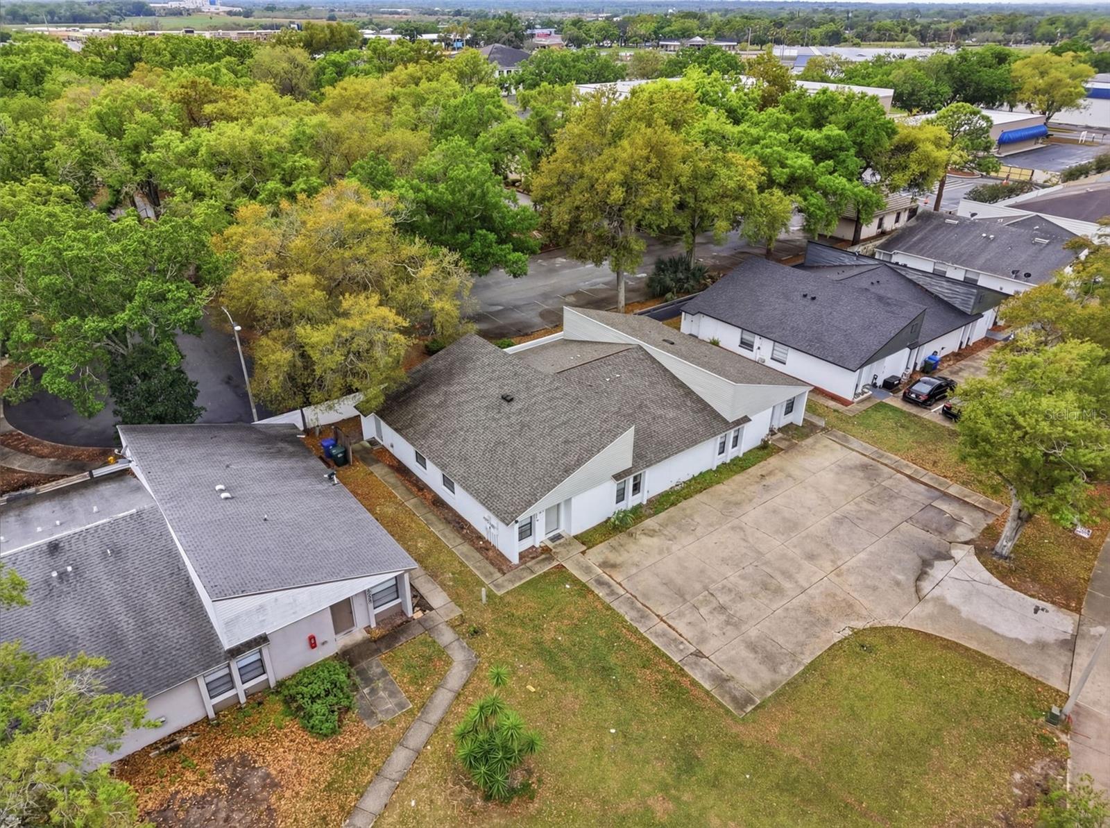 Image 5 of 41 For 1912-1918 Crystal Grove Drive