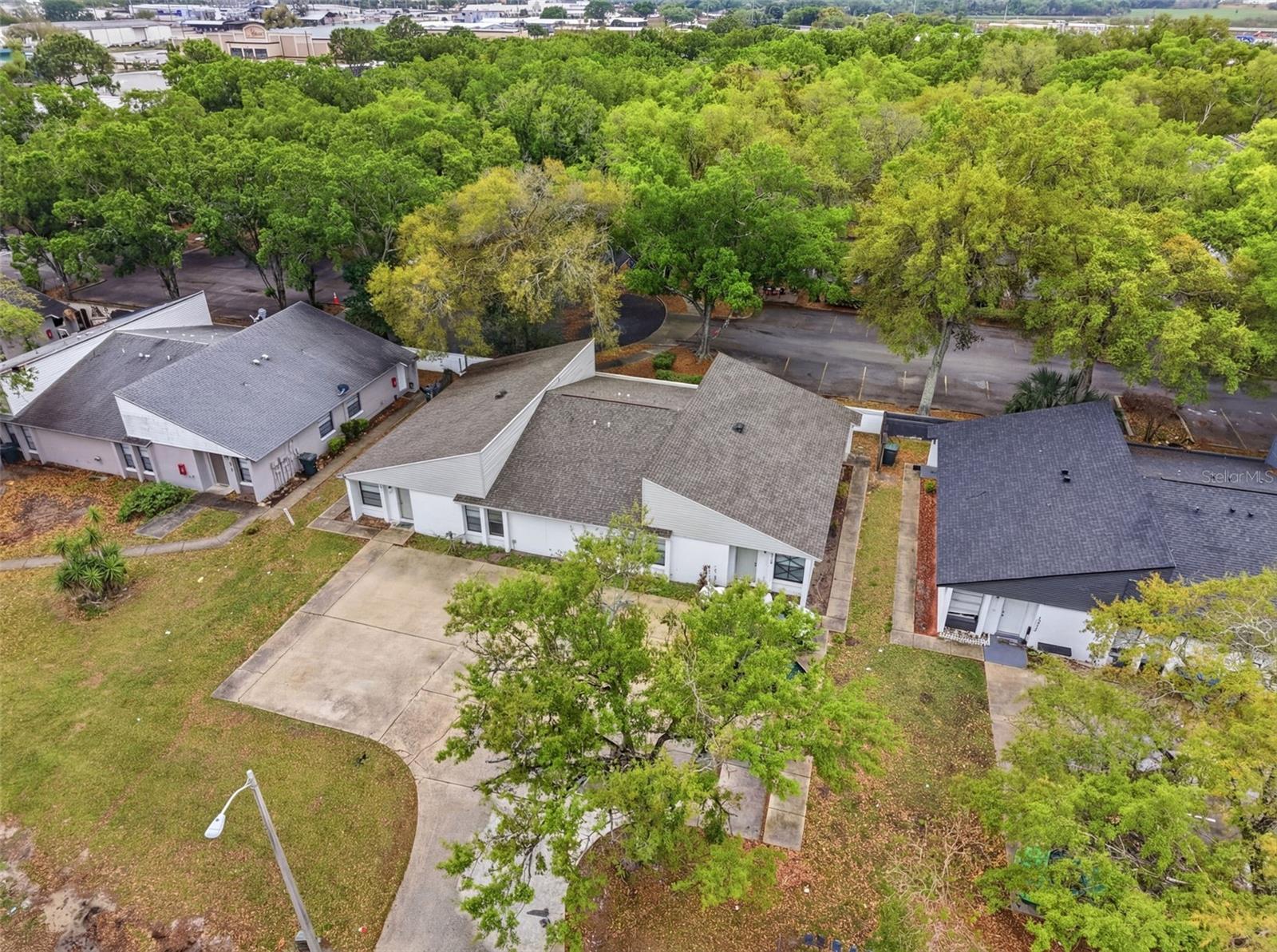 Image 6 of 41 For 1912-1918 Crystal Grove Drive