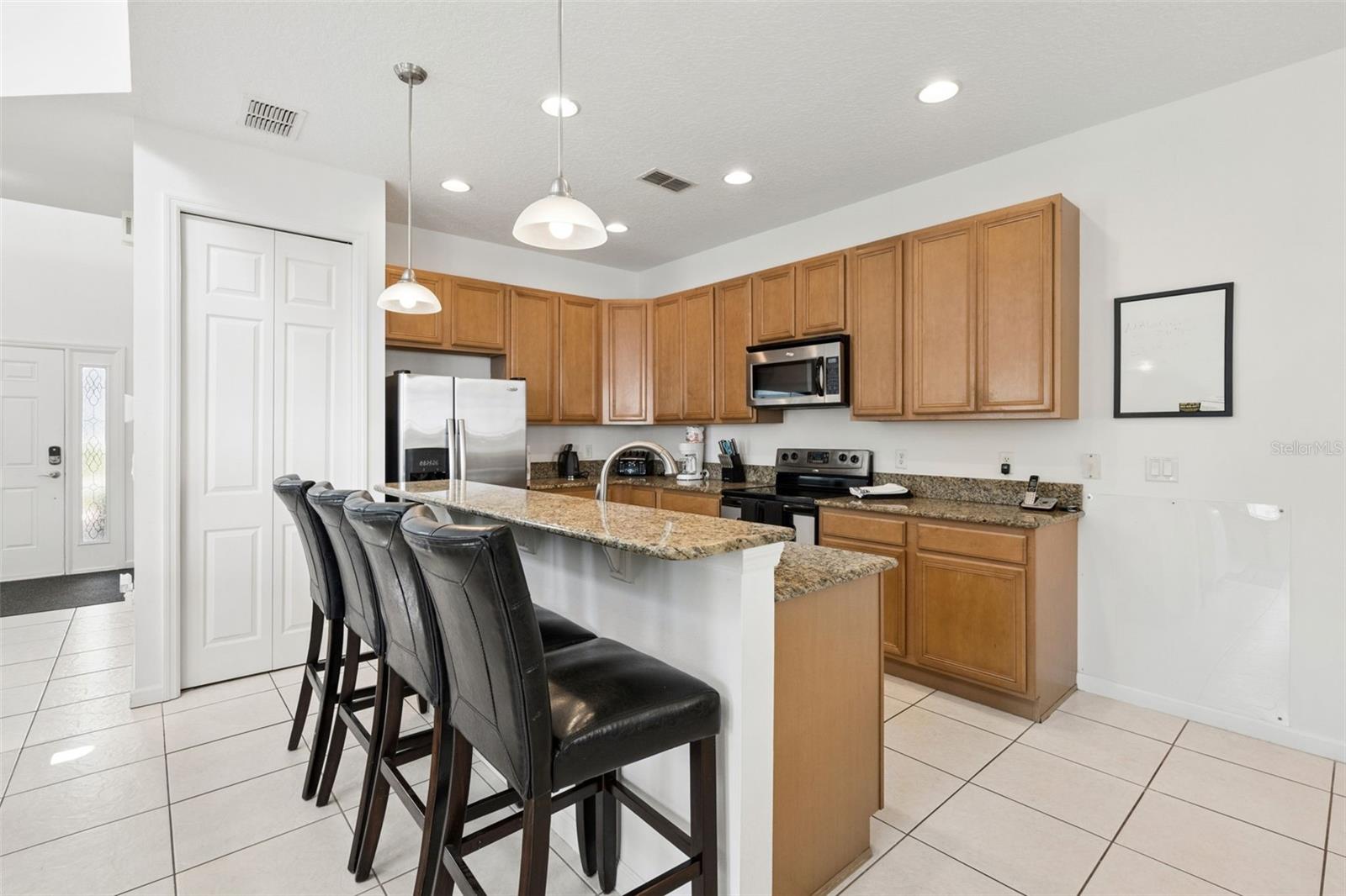 Image 14 of 76 For 352 Cherokee Ave