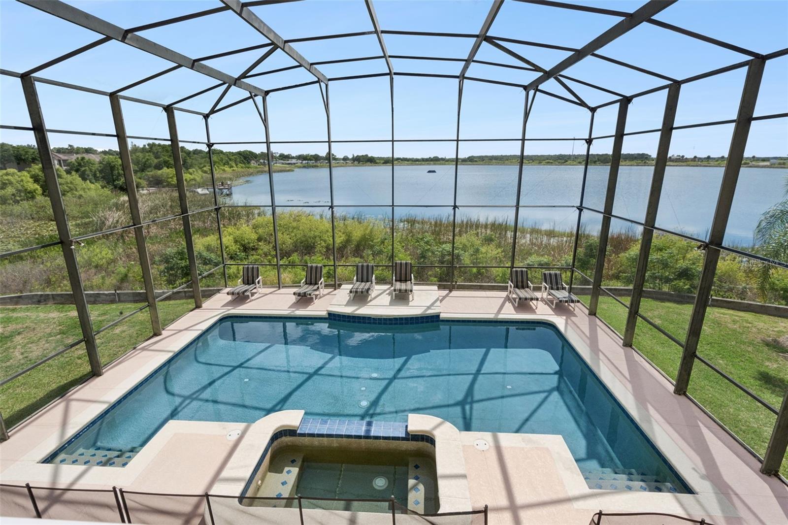 Image 22 of 76 For 352 Cherokee Ave