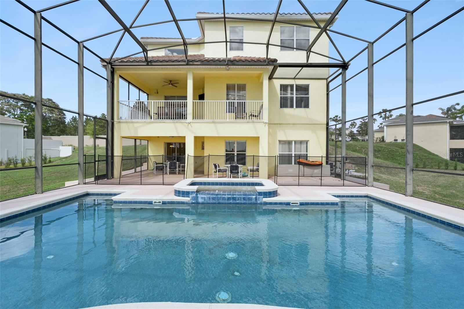 Image 27 of 76 For 352 Cherokee Ave