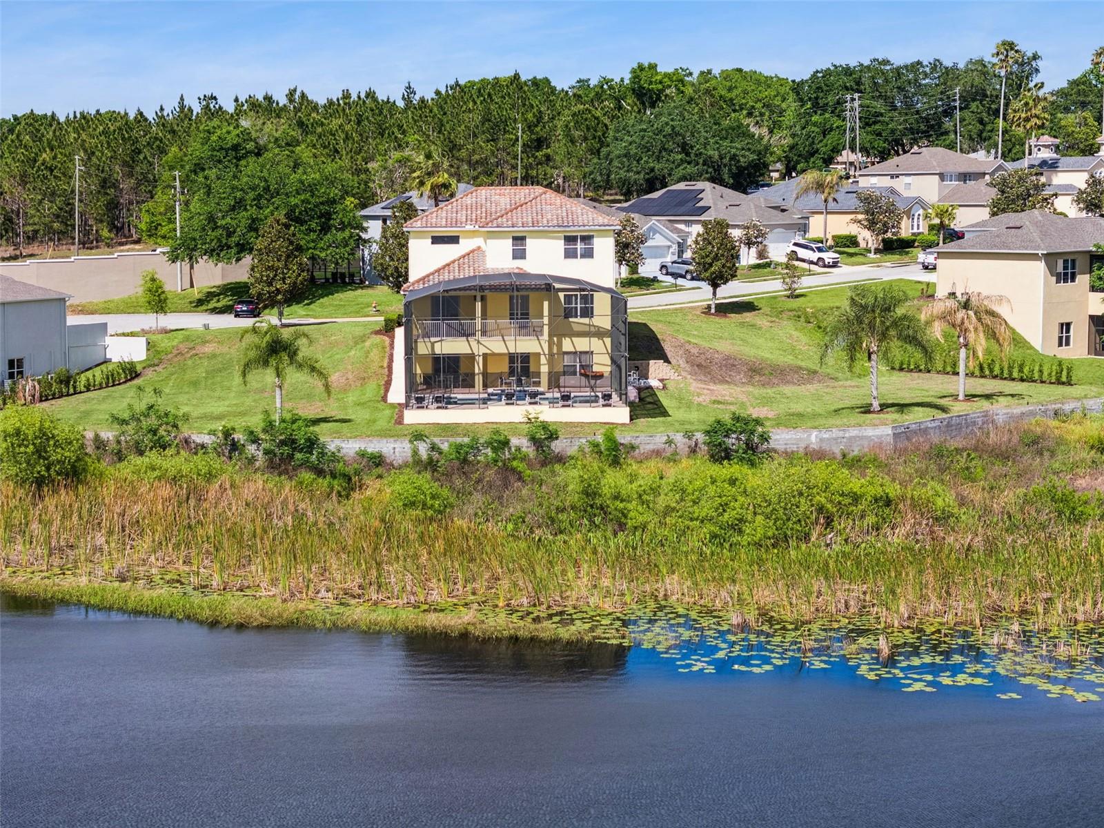 Image 3 of 76 For 352 Cherokee Ave